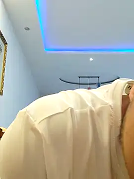 guozuo online show from 04-29-26, 03:16