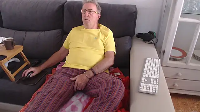 Nudelschwanz online show from 02-11-25, 02:02