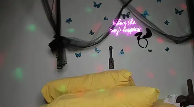 Snapshot of ThickAssRena chatting on 01-30-25, 02:06 ThickAssRena online show from 01-30-25, 02:06