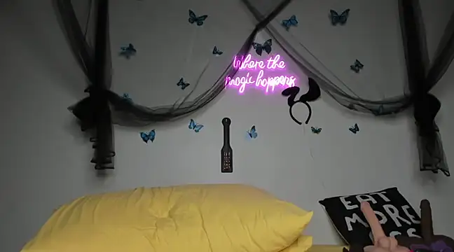 Snapshot of ThickAssRena chatting on 02-01-25, 10:13 ThickAssRena online show from 02-01-25, 10:13