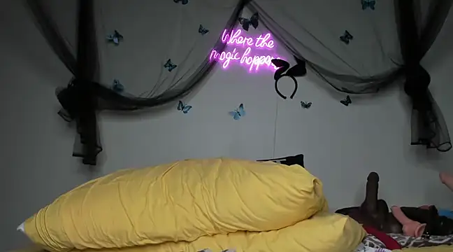 Snapshot of ThickAssRena chatting on 02-11-25, 07:38 ThickAssRena online show from 02-11-25, 07:38