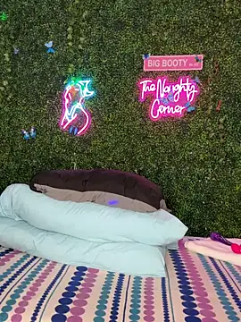 Snapshot of ThickAssRena chatting on 02-07-26, 09:24 ThickAssRena online show from 02-07-26, 09:24