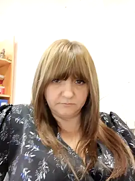 Snapshot of Office_Albertina chatting on 12-26-24, 04:21 Office Albertina online show from 12-26-24, 04:21