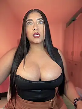 cami ortiz   online show from 11-05-25, 04:12