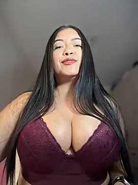 cami ortiz   online show from 11-30-25, 09:19