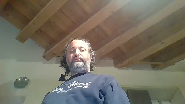 Snapshot of woww791 chatting on 10-25-25, 02:13 woww791 online show from 10-25-25, 02:13