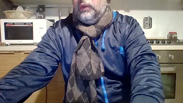 Snapshot of woww791 chatting on 01-12-26, 05:40 woww791 online show from 01-12-26, 05:40