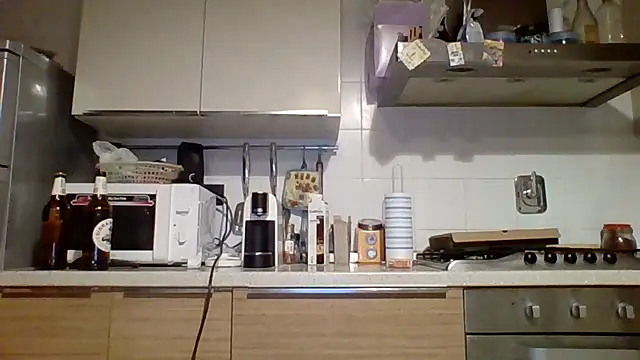 Snapshot of woww791 chatting on 02-09-26, 09:30 woww791 online show from 02-09-26, 09:30