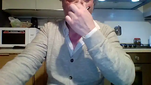 Snapshot of woww791 chatting on 02-10-26, 05:39 woww791 online show from 02-10-26, 05:39