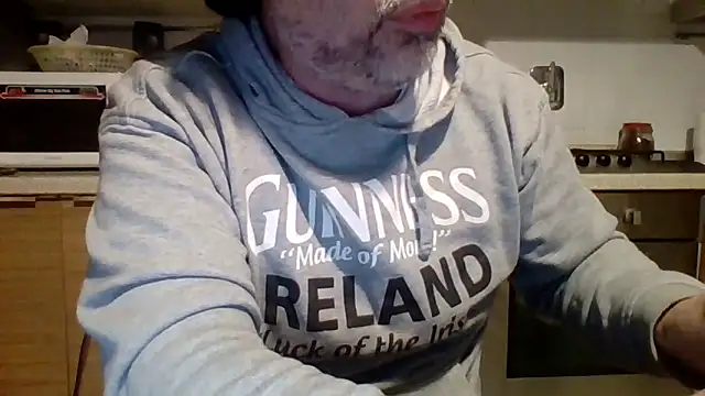 Snapshot of woww791 chatting on 02-12-26, 02:34 woww791 online show from 02-12-26, 02:34