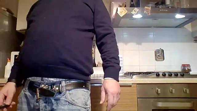 Snapshot of woww791 chatting on 02-13-26, 08:49 woww791 online show from 02-13-26, 08:49