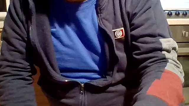 Snapshot of woww791 chatting on 02-19-26, 03:52 woww791 online show from 02-19-26, 03:52