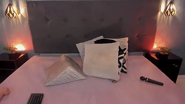 Snapshot of Madisonsmiith chatting on 12-28-24, 05:12 Madisonsmiith online show from 12-28-24, 05:12
