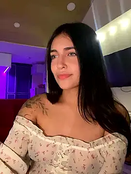 Snapshot of DaphneUwu chatting on 12-02-24, 01:58 DaphneUwu online show from 12-02-24, 01:58