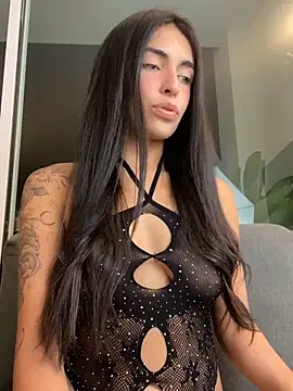 DaphneUwu online show from 04-24-26, 01:30