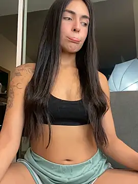 DaphneUwu online show from 04-26-26, 12:52