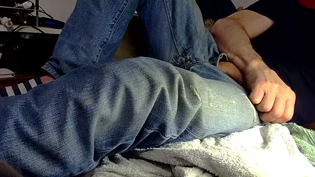 Snapshot of mike30nbg chatting on 02-15-26, 09:11 mike30nbg online show from 02-15-26, 09:11