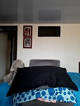 cosmicwind online show from 01-04-25, 03:07