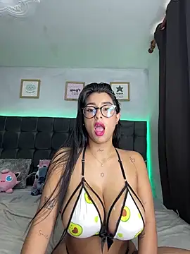 lovely violet13 online show from 03-14-26, 06:02