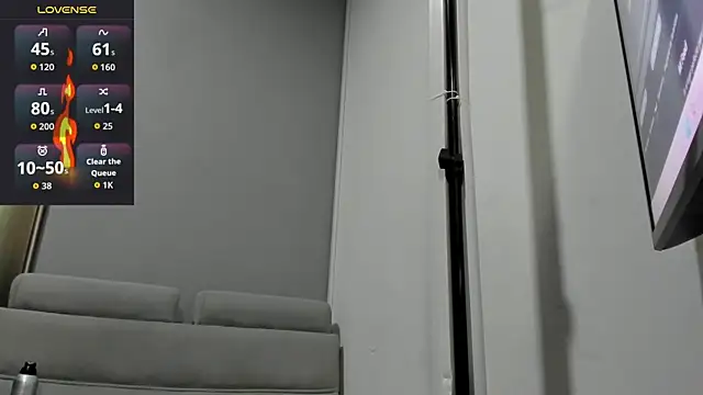 Snapshot of MarkWalker__ chatting on 12-16-25, 09:58 MarkWalker online show from 12-16-25, 09:58