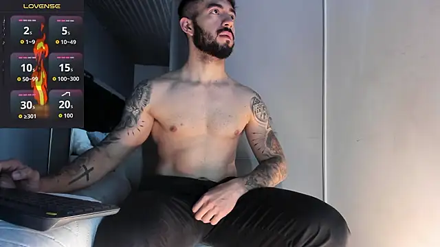 Snapshot of MarkWalker__ chatting on 02-09-26, 10:08 MarkWalker online show from 02-09-26, 10:08