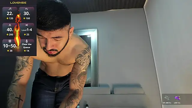 Snapshot of MarkWalker__ chatting on 02-13-26, 10:11 MarkWalker online show from 02-13-26, 10:11