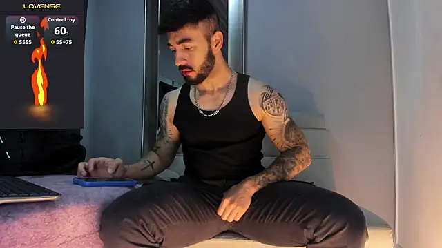 Snapshot of MarkWalker__ chatting on 02-15-26, 10:25 MarkWalker online show from 02-15-26, 10:25