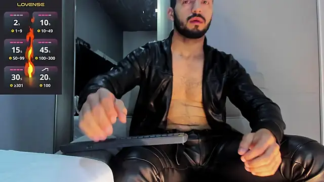 Snapshot of MarkWalker__ chatting on 03-01-26, 10:17 MarkWalker online show from 03-01-26, 10:17