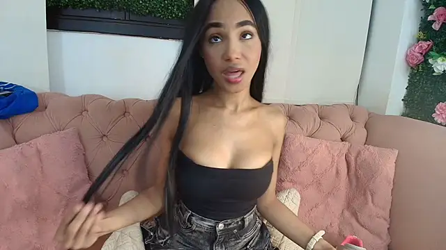 kristyl paez online show from 10-23-25, 01:54