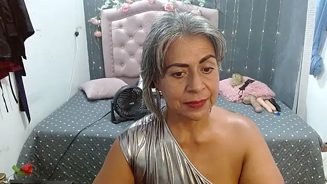 Snapshot of lalisha_96 chatting on 09-27-25, 06:46 lalisha 96 online show from 09-27-25, 06:46
