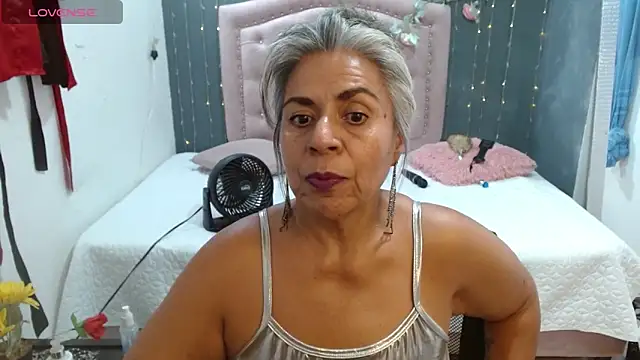 Snapshot of lalisha_96 chatting on 06-03-26, 11:21 lalisha 96 online show from 06-03-26, 11:21