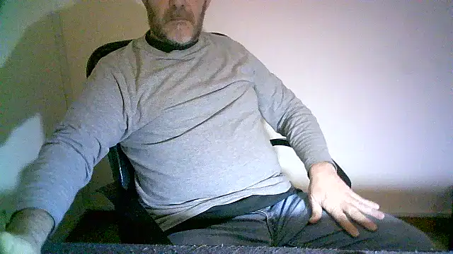 Snapshot of Greek_Passion chatting on 12-06-24, 04:28 Greek Passion online show from 12-06-24, 04:28