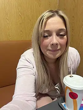 CherryAuroraa online show from 03-15-26, 10:43