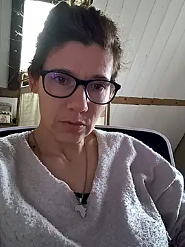 Lina lou4 online show from 03-09-25, 01:04