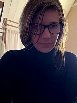 Lina lou4 online show from 03-18-25, 12:25