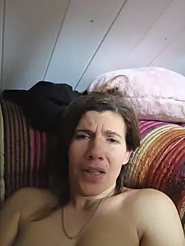 Lina lou4 online show from 11-11-25, 05:13