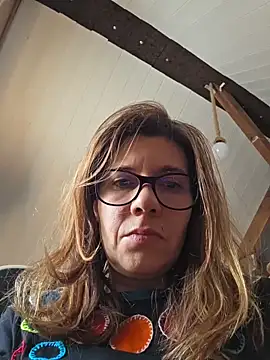 Lina lou4 online show from 02-23-26, 02:03