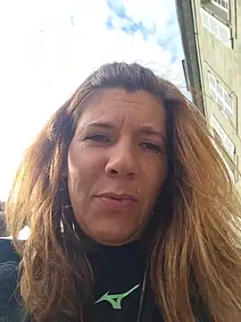 Lina lou4 online show from 04-26-26, 08:45