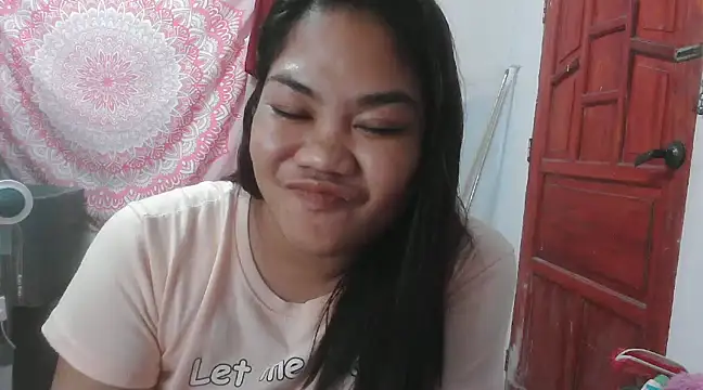 Snapshot of xxsam_69xx chatting on 02-05-25, 01:22 xxsam 69xx online show from 02-05-25, 01:22