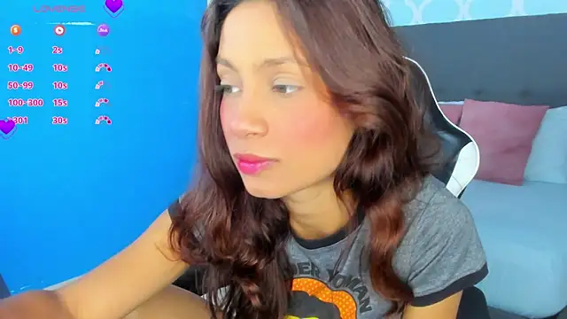 cora 22 online show from 09-18-25, 12:51