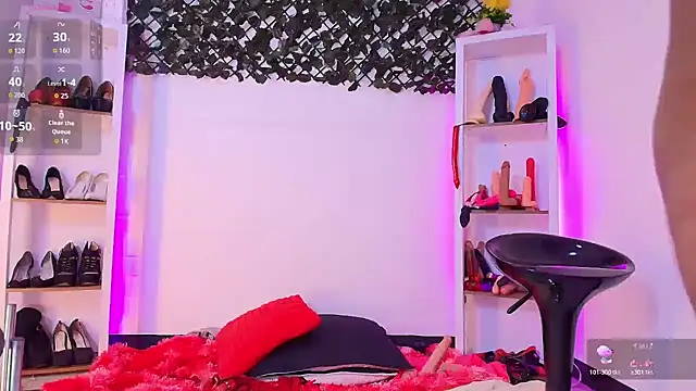 louise nails online show from 03-16-26, 03:49