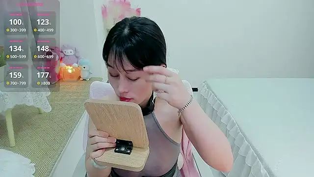 Vivian-6 online show from 06-28-26, 05:02
