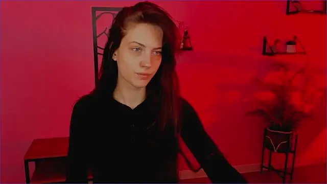 EmilyWilden online show from 12-24-24, 08:33