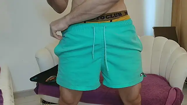 TheTopAlex online show from 04-22-26, 06:16