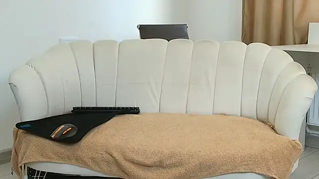 TheTopAlex online show from 05-08-26, 03:34