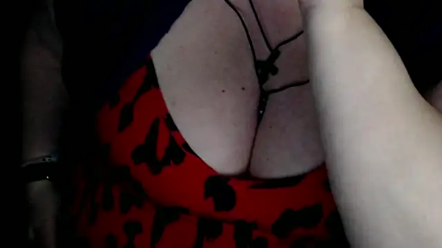 Snapshot of mayasmith chatting on 05-16-26, 01:21 mayasmith online show from 05-16-26, 01:21