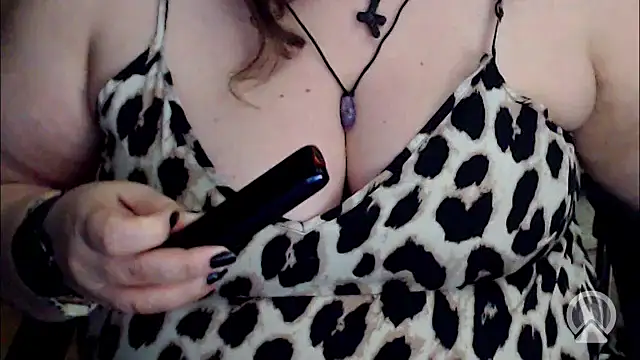 Snapshot of mayasmith chatting on 06-04-26, 06:30 mayasmith online show from 06-04-26, 06:30