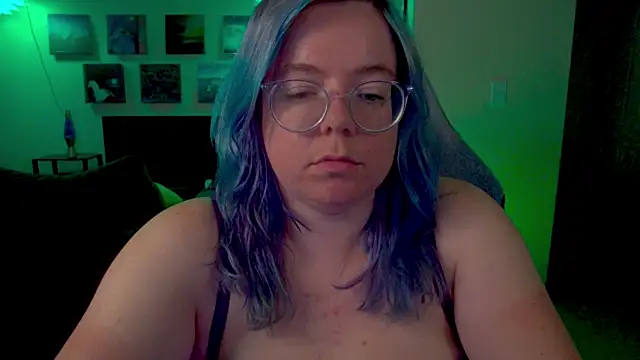 KiraSpitQueen online show from 07-01-26, 03:52