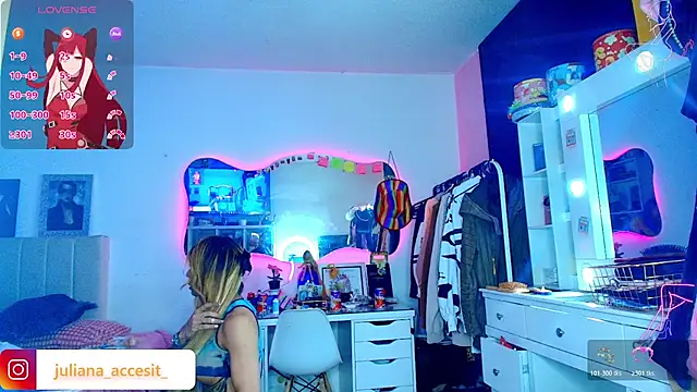 caroline cossei online show from 04-29-26, 03:54