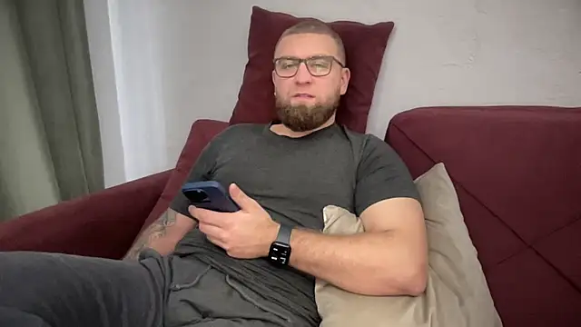 Bear bear  online show from 02-06-25, 12:26